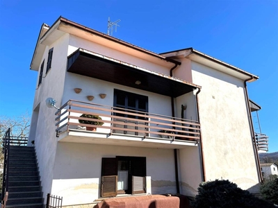 Appartamento in vendita a Sora via Ruscitto, 18