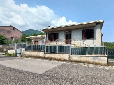 Appartamento in vendita a Supino via La Mola