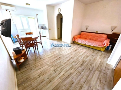 Appartamento in vendita a Terracina via Toscana, 30