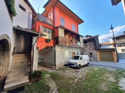 Appartamento in vendita ad Ampezzo via Poscjasis, 15