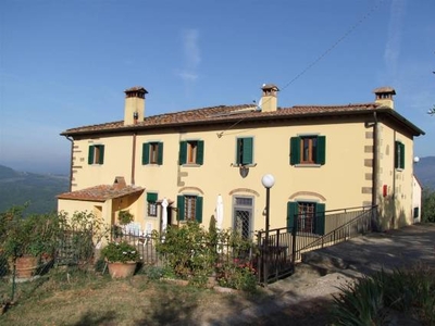 Casa in vendita in Rufina, Italia