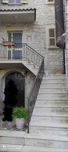 Casa Indipendente in in vendita da privato a Castelnuovo Parano piazza Minerva, 8