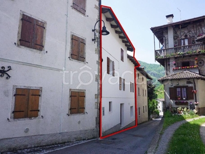 Casa Indipendente in in vendita da privato ad Ampezzo via Brazzoletta, 57