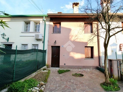 Casa Indipendente in vendita a Bagnaria Arsa vicolo Podgora, 6