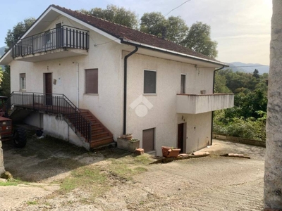 Casa Indipendente in vendita a Casalvieri via Puzzillo