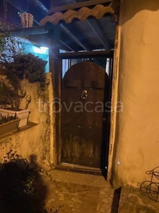 Casa Indipendente in vendita a Cassino via Caira