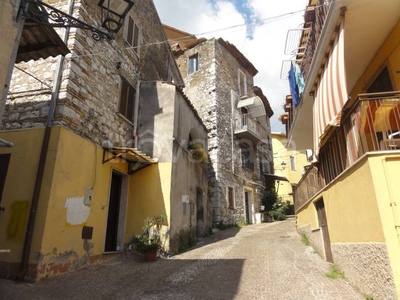 Casa Indipendente in vendita a Ceccano via Villanza