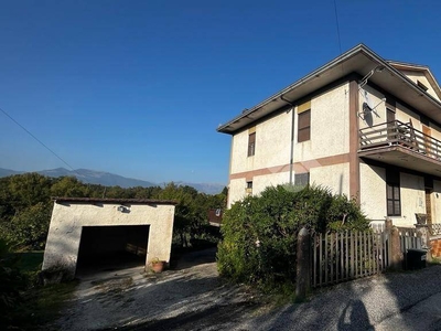 Casa Indipendente in vendita a Fontana Liri via Cafenna