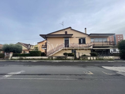 Casa Indipendente in vendita a Frosinone