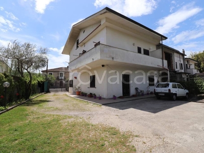 Casa Indipendente in vendita a Isola del Liri via carnello, 322