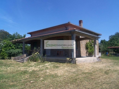 Casa Indipendente in vendita a Pontecorvo