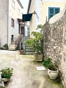 Casa Indipendente in vendita a Roccasecca via san francesco