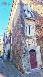 Casa Indipendente in vendita a San Giorgio a Liri via San Giovanni Bosco