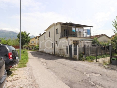 Casa Indipendente in vendita a Sora via sferracavallo, 52