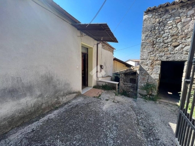 Casa Indipendente in vendita a Veroli via Colle Grosso, 18