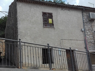 Casa Semindipendente in vendita a Ferentino