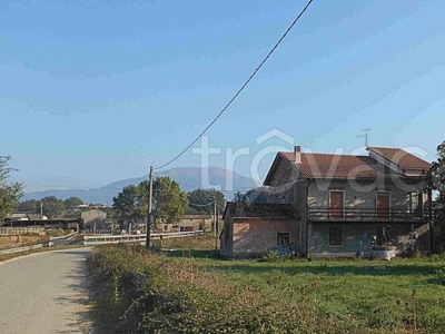Casale in in vendita da privato a Pontecorvo contrada Ravano di Sotto, 45