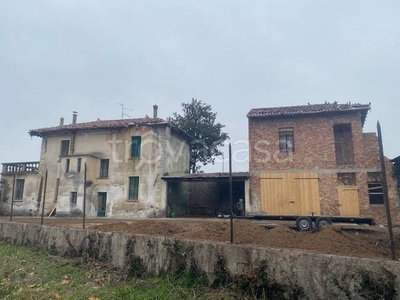 Casale in vendita a Basiliano via Europa Unita, 92