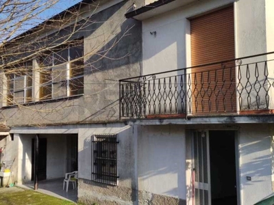Casale in vendita a Cervaro via Santa Lucia, 80