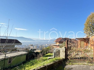 Casale in vendita a Frosinone via Cosenza, 88
