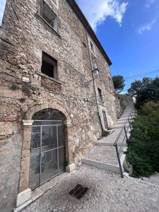 Casale in vendita a Sora via Sant'Antonio Abate, 16