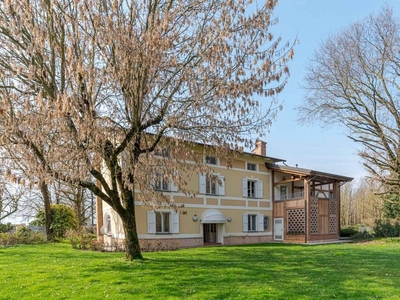 Prestigiosa villa di 730 mq in vendita Ardella, Emilia-Romagna