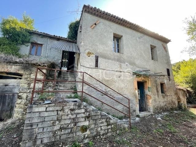 Rustico in vendita a Ferentino via San Rocco Terravalle