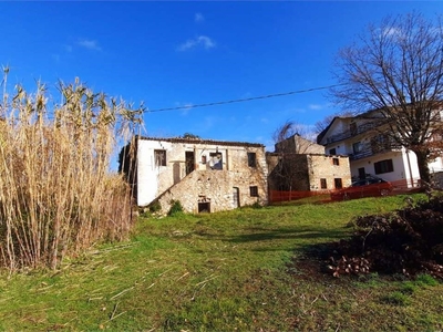 Rustico in vendita a Monte San Giovanni Campano