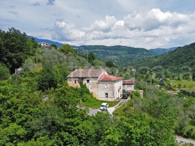 Rustico in vendita a Pescosolido via Vallefredda, snc