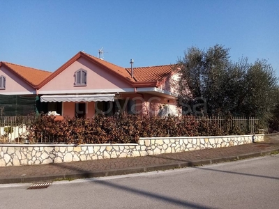 Villa a Schiera in vendita a Veroli contrada Valle Sant'Andrea, 139