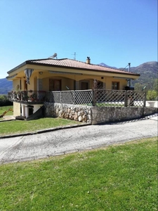 Villa Bifamiliare in in vendita da privato a Sant'Elia Fiumerapido via Santo Janni