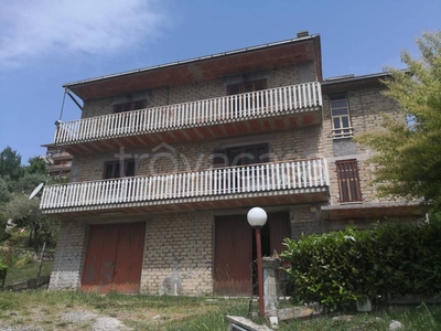 Villa Bifamiliare in vendita a Ferentino via Stufa Pigna Castello, 4