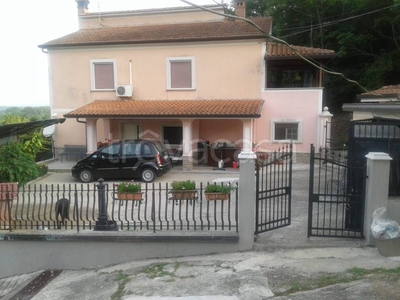 Villa Bifamiliare in vendita a Sant'Ambrogio sul Garigliano via Cerasete