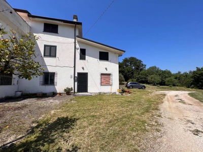 Villa Bifamiliare in vendita a Sant'Apollinare via Pagliare