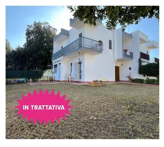 Villa Bifamiliare in vendita a Terracina la Paloma