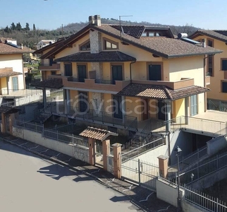 Villa Bifamiliare in vendita a Veroli via Casamari Sciffelli, 200