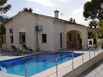 Villa For Sale In Las Rotas Dénia 300 Meters From The Beach