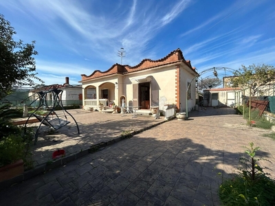 Villa in vendita a Castel Volturno