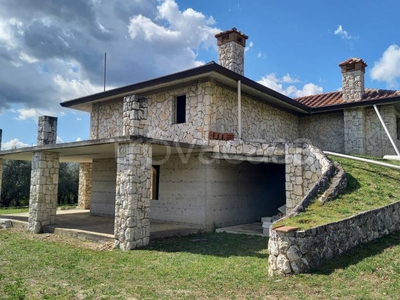 Villa in vendita a Cervaro via Santa Lucia, snc