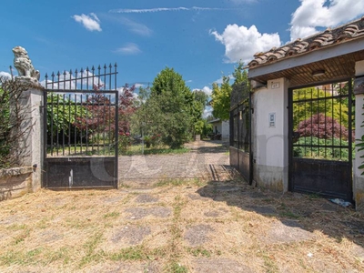 Villa in vendita a Ferentino via Fontana Olente