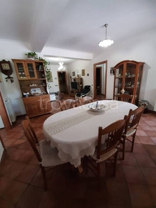 Villa in vendita a Ferentino via Guglielmo Marconi