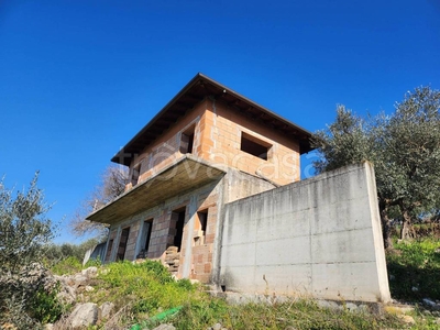 Villa in vendita a Ferentino via Monte delle Olive