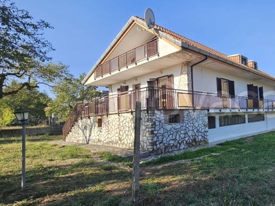 Villa in vendita a Ferentino via Santa Cecilia, 25