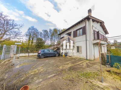 Villa in vendita a Ferentino via Stazione, 129
