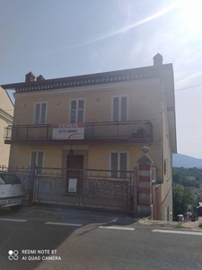 Villa in vendita a Ferentino viale Alfonso Bartoli, 65