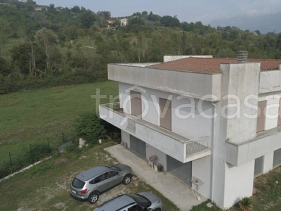 Villa in vendita a Gallinaro strada Regionale Forca d'Acero