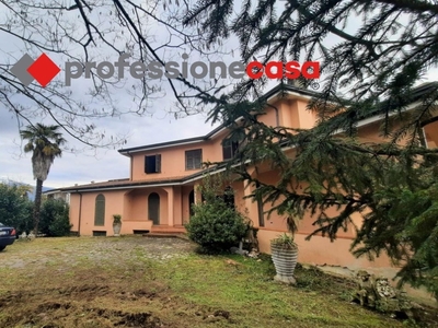 Villa in vendita a Monte San Giovanni Campano monte San Giovanni Campano porrino,214