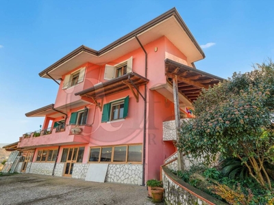 Villa in vendita a Patrica via Cona Maiù, 18