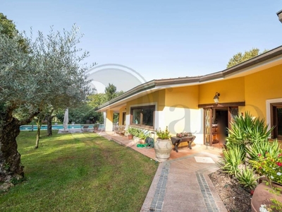 Villa in vendita a Pignataro Interamna via Monne, snc