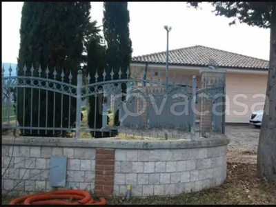 Villa in vendita a Pignataro Interamna via Termine